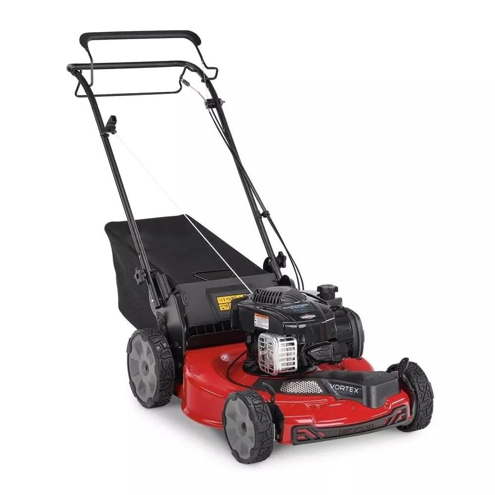 22 in. Recycler Briggs & Stratton High Wheel FWD Gas Self Propelled Lawn Mowers