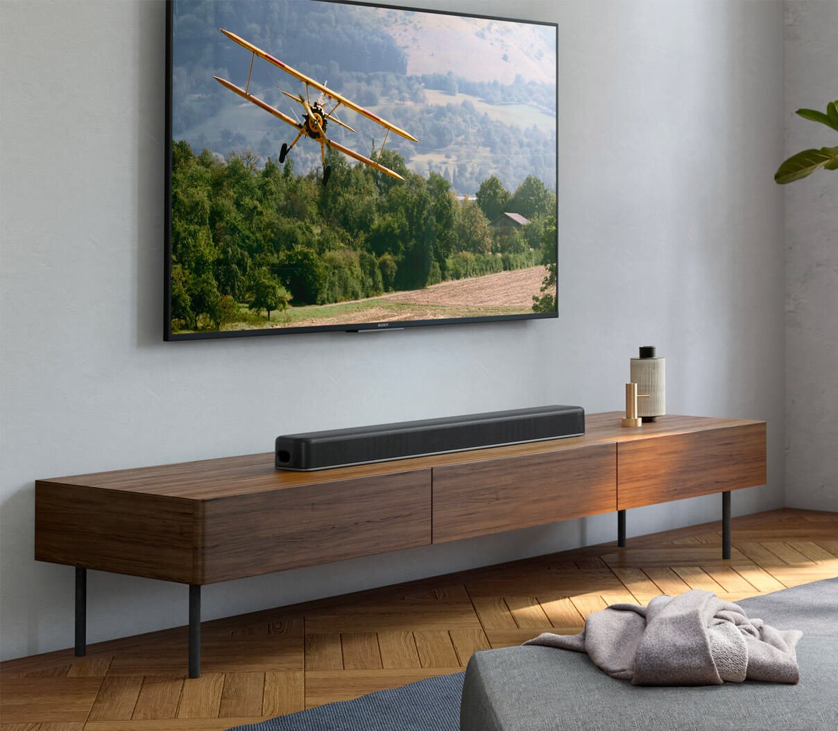 2.1ch Dolby Atmos®/DTS:X® Soundbar with built-in subwoofer | HT-X8500