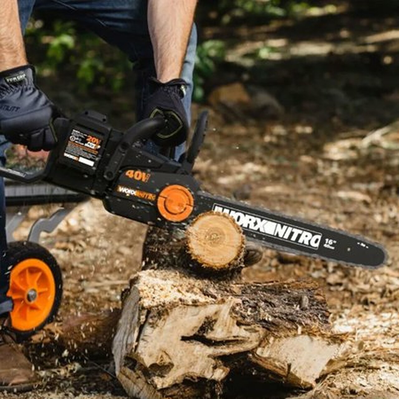 WORX WG385 Power Share 40 Volt 16 Inch Cordless Chainsaw with Battery & Charger