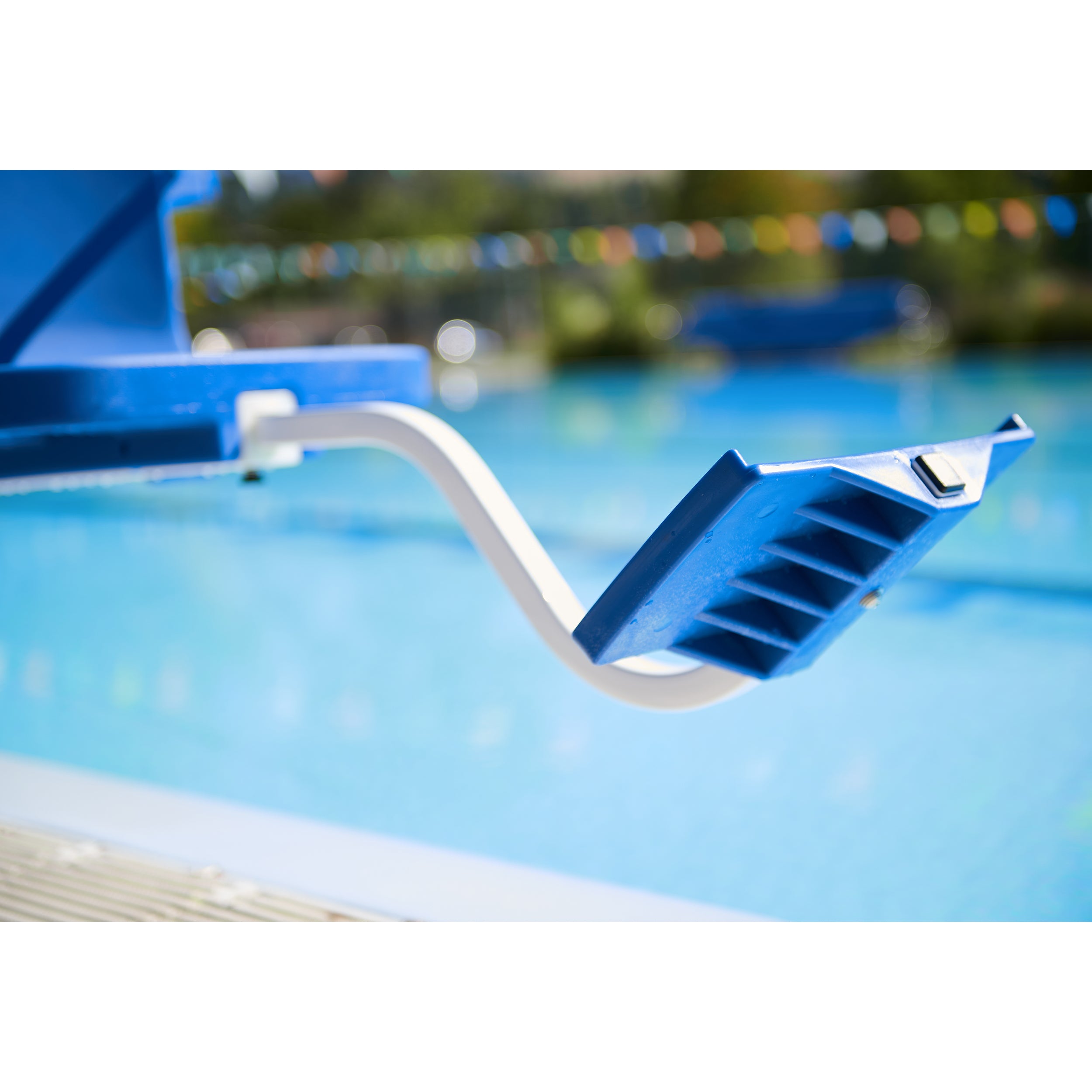 Aqua Creek Admiral Pool Lift