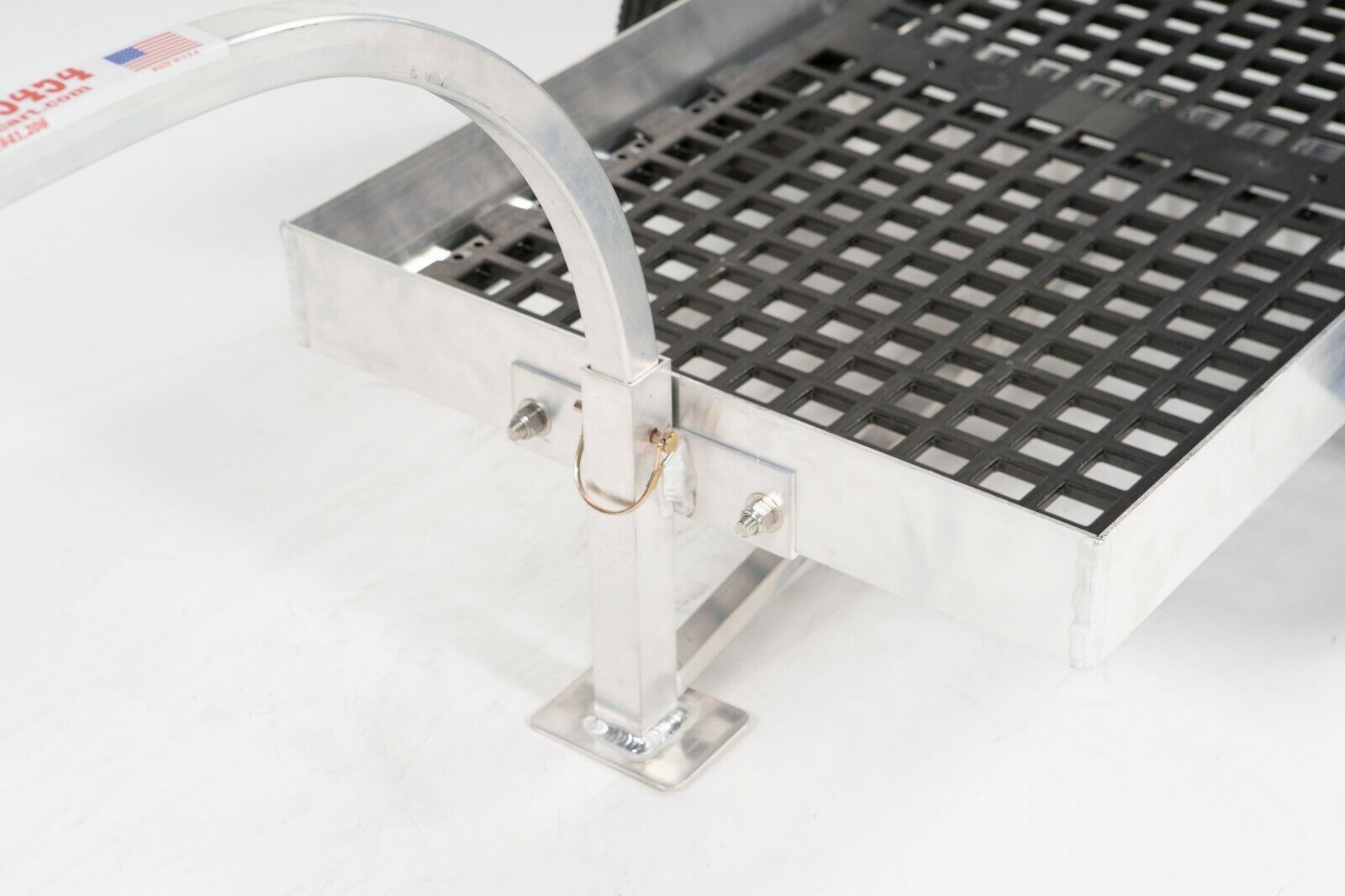 Alumacart 2-Wheel UV Deck Wagon With Balloon Beach Tires New