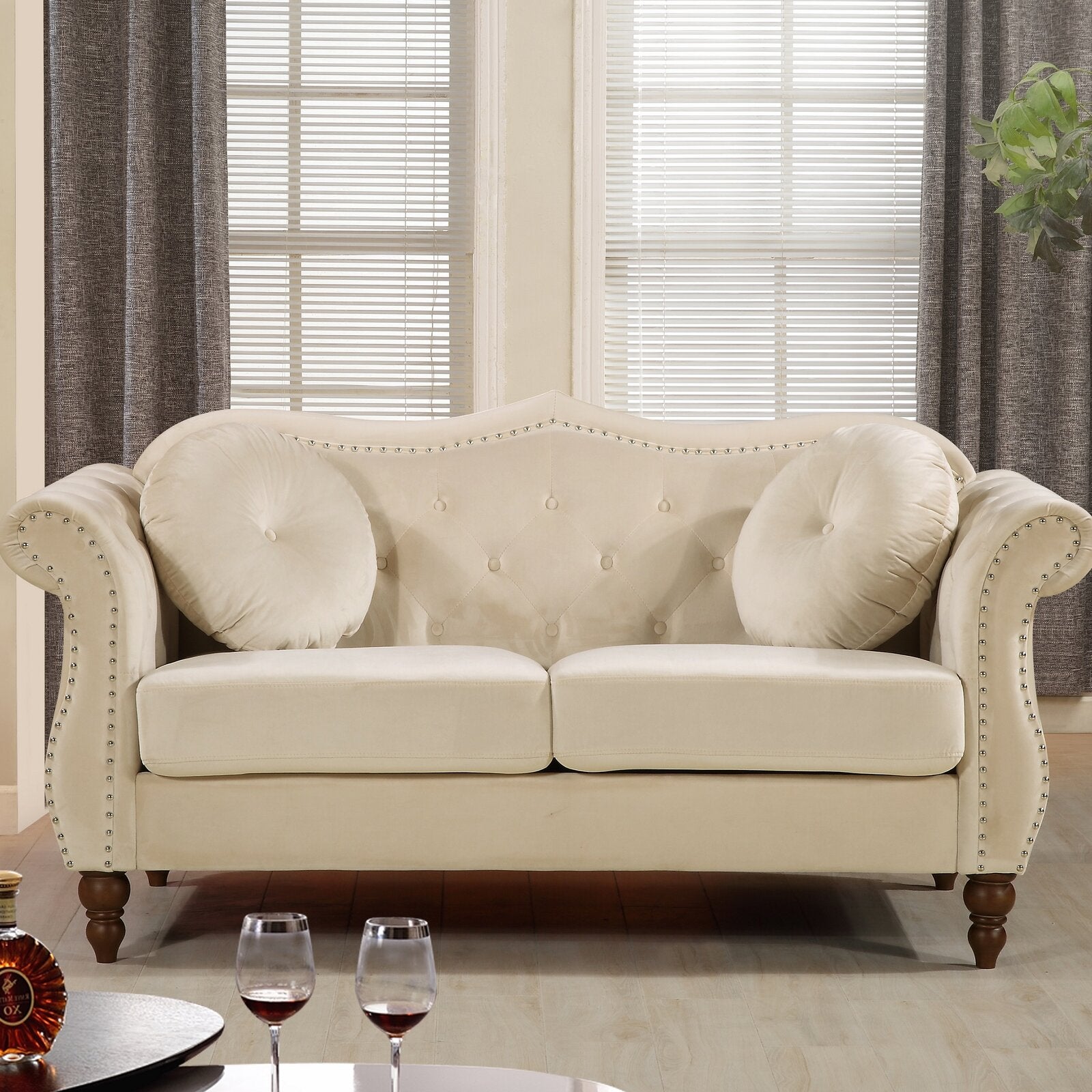 Couto Loveseat