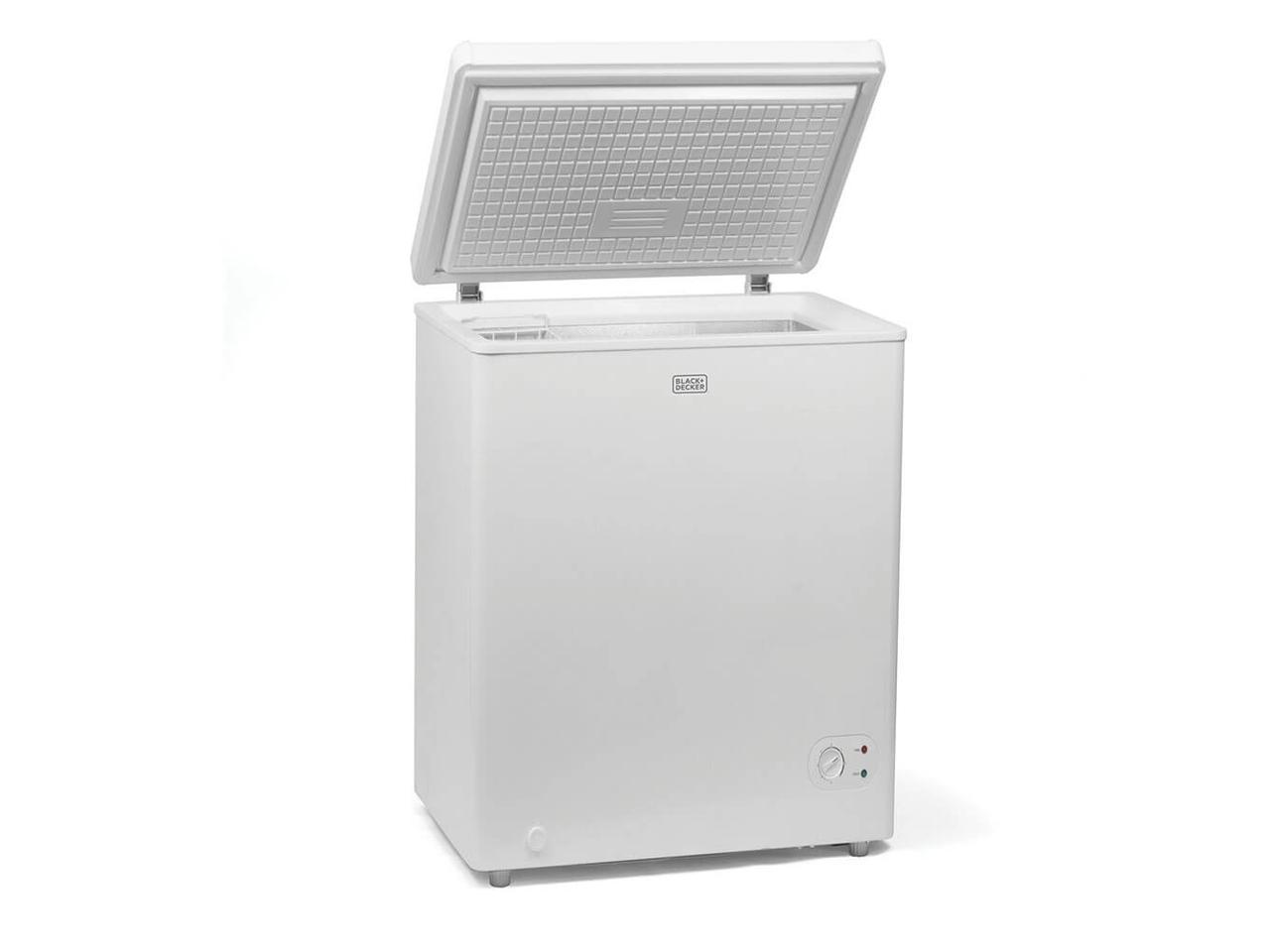 Black & Decker 3.5 Cu. Ft. Chest Freezer BCFK35