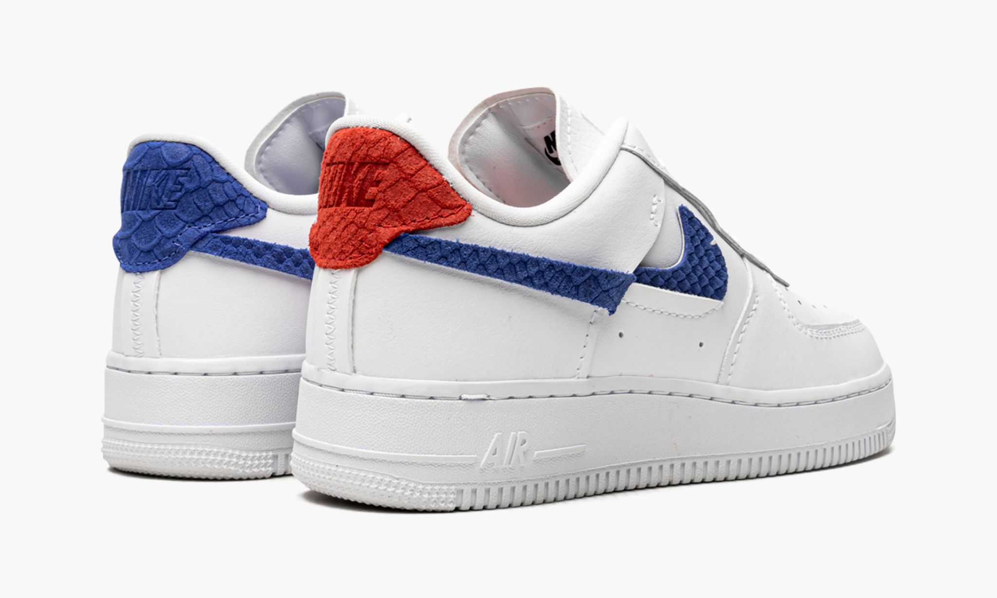 WMNS AF1 LXX 