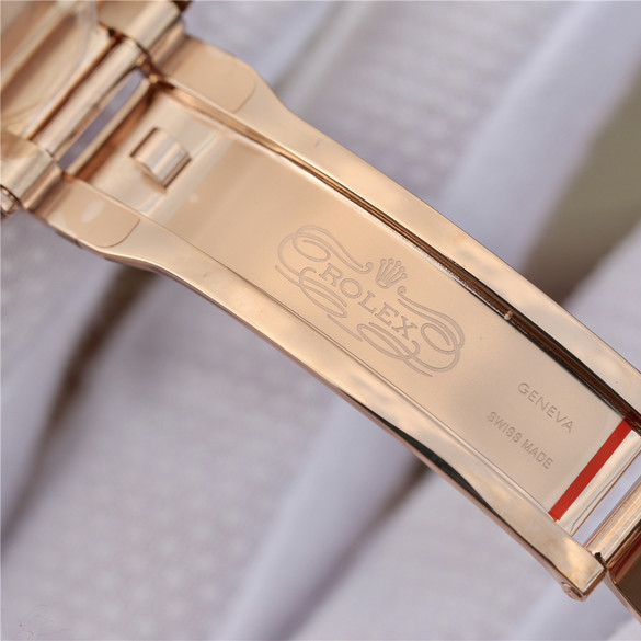 GMT-Master II Root Beer Rose Gold 40mm