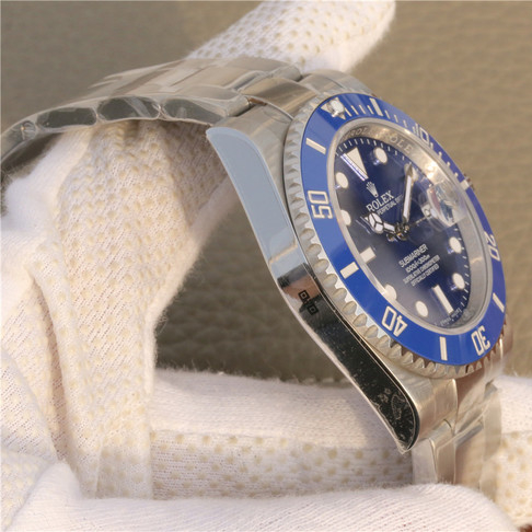 Submariner Date Blue Dial 40mm