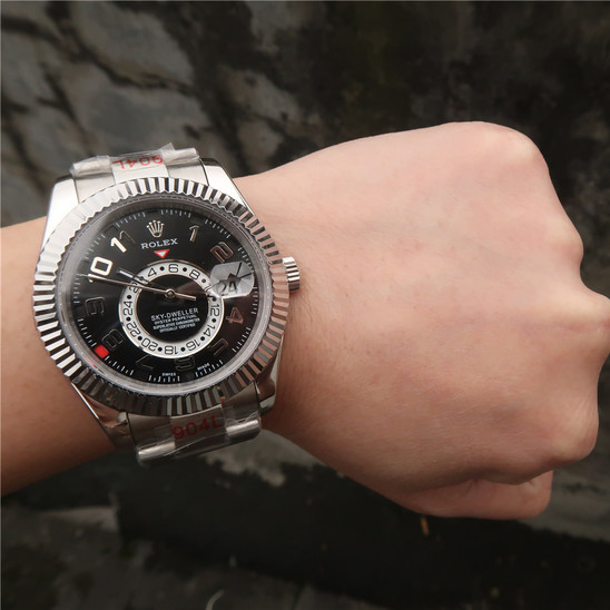 Sky-Dweller Black Dial 42mm