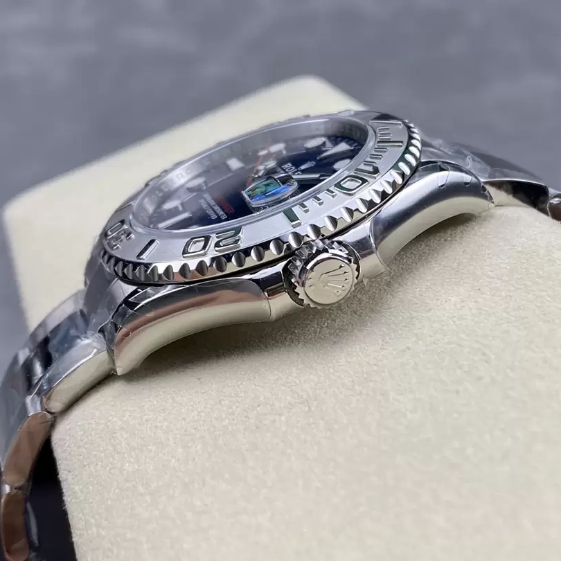 Yacht-Master Blue Dial 40mm