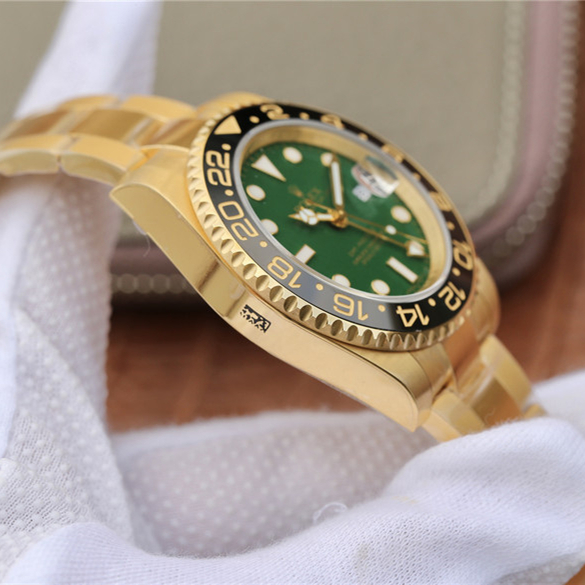 GMT-Master II Gold Green 40mm