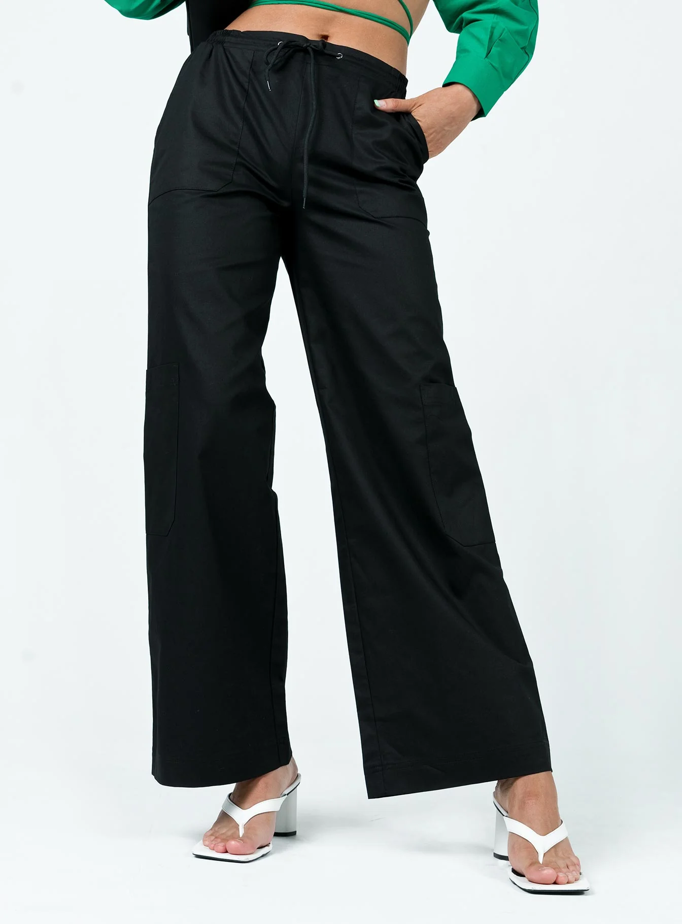 Jaya Elastic Cargo Pants Black