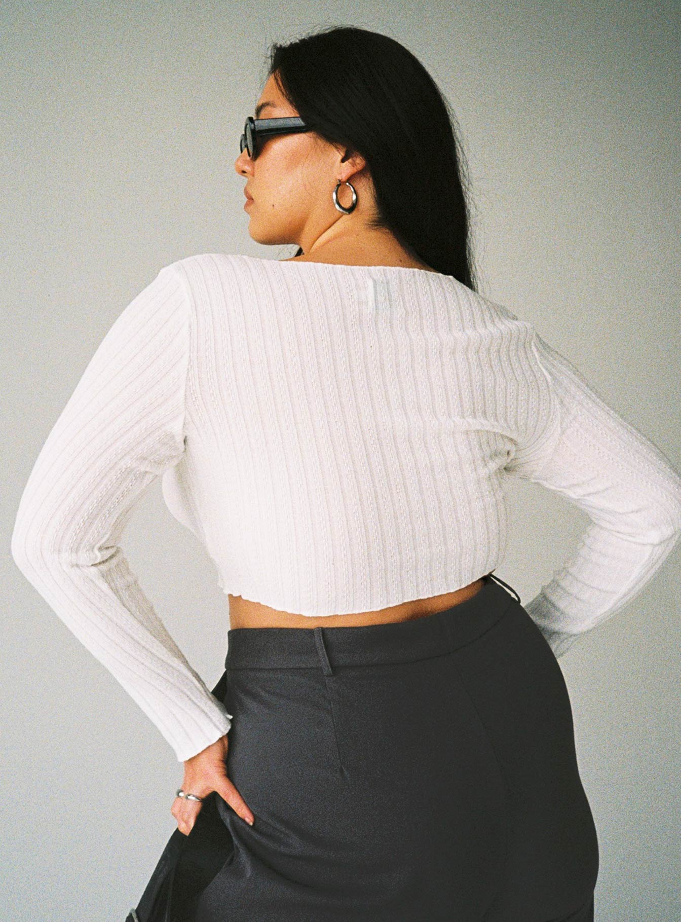 Leon Top White Curve